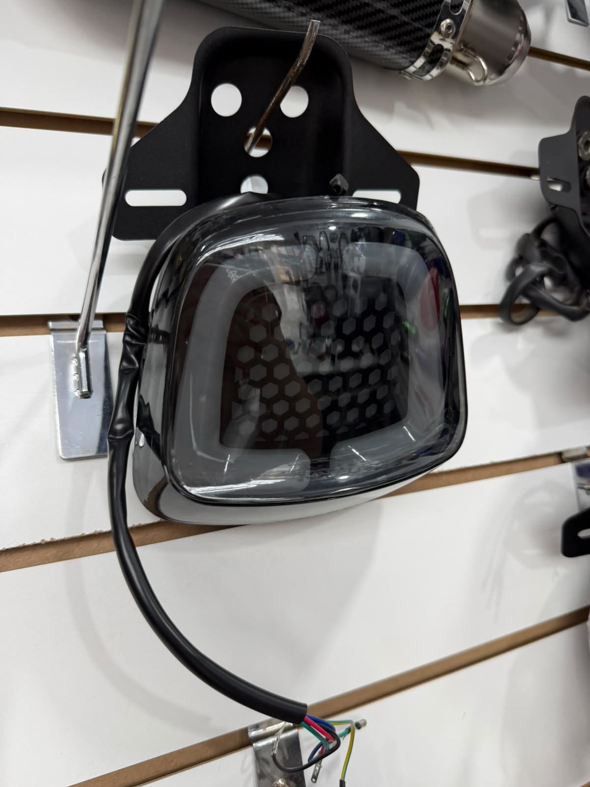faro trasero LED